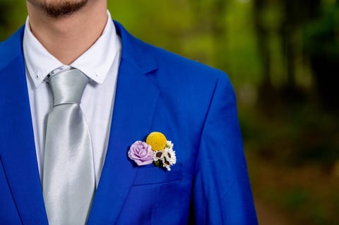 Flash boutonniere closeup