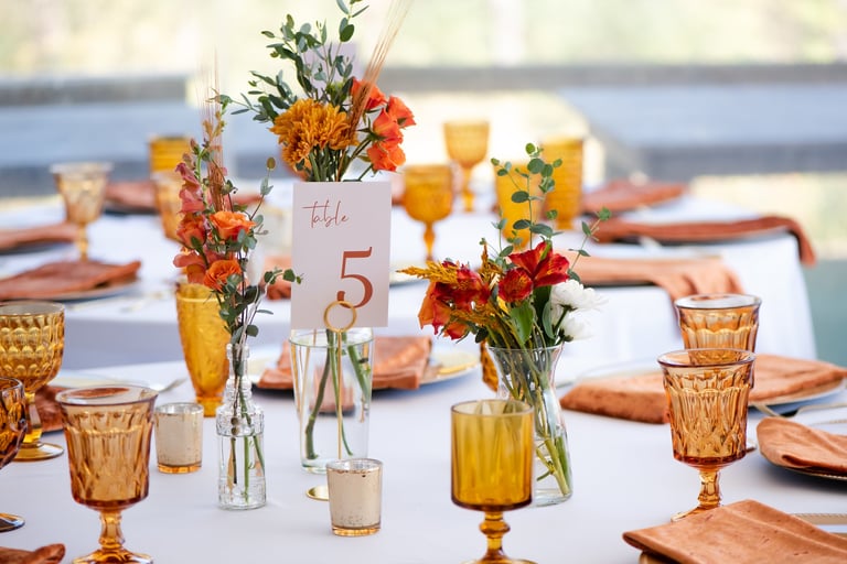 Vintage fall wedding table decor